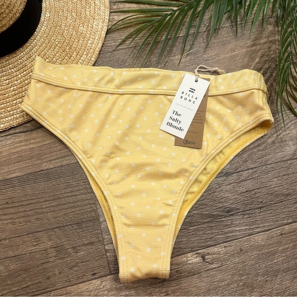 Billabong x Salty Blonde Polka Dot Bikini Bottom 🌼🍍💕 - Picture 2 of 13